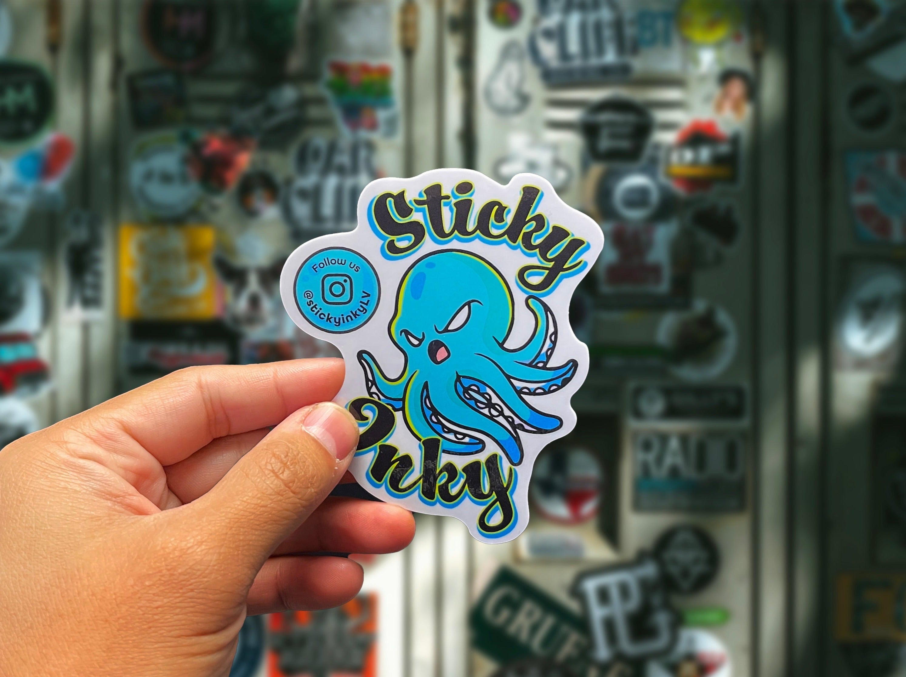 custom_sticker_stick_inky_2